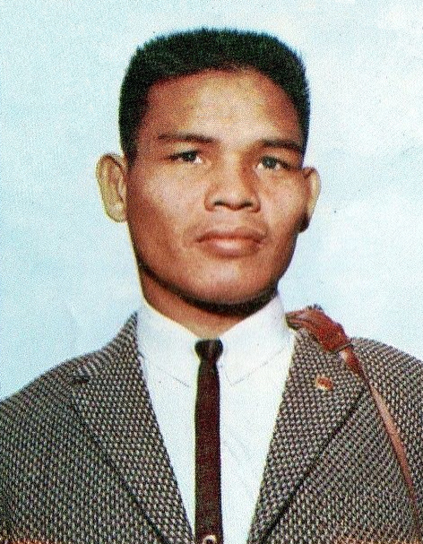 Chartchai Chionoi