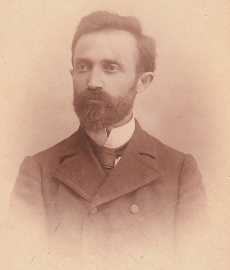 Simon Zavaryan