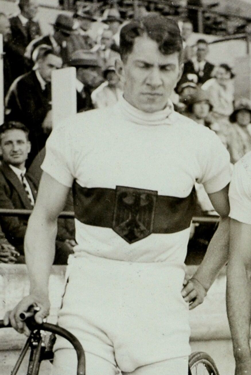 Hans Bernhardt