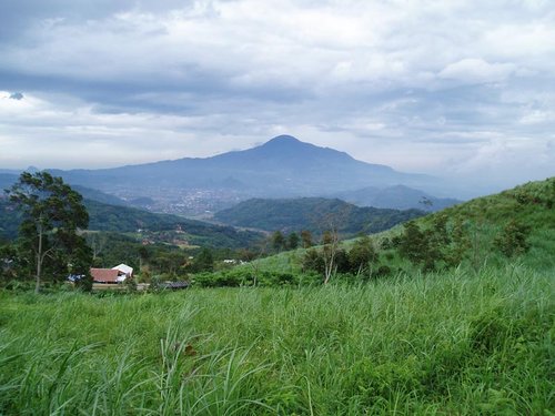 Mountain Tampomas