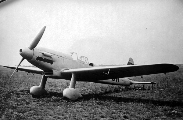 Ar 80