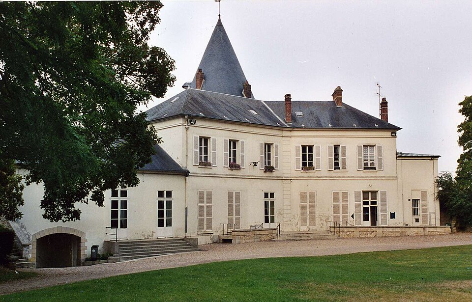 Trie-Château