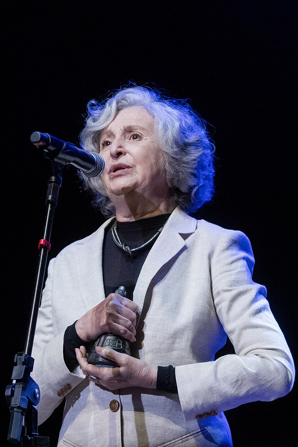 Ana Lúcia Torre