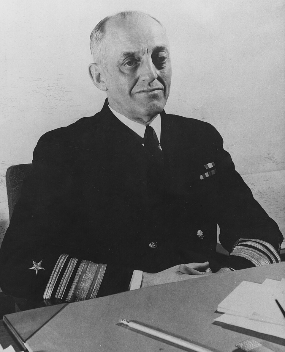 Robert L. Ghormley