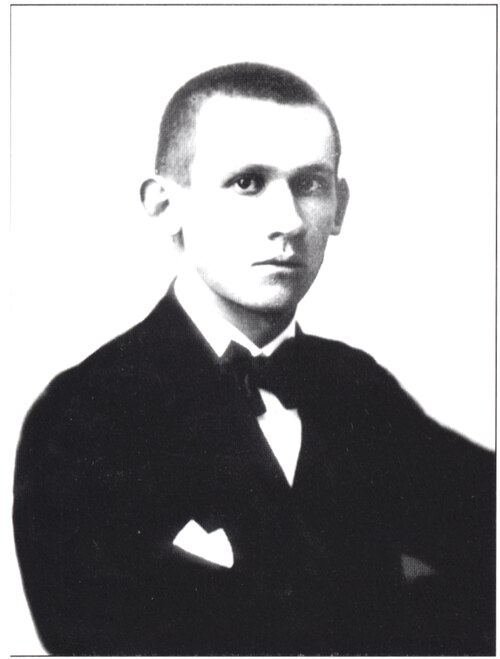 Valentin Asmus