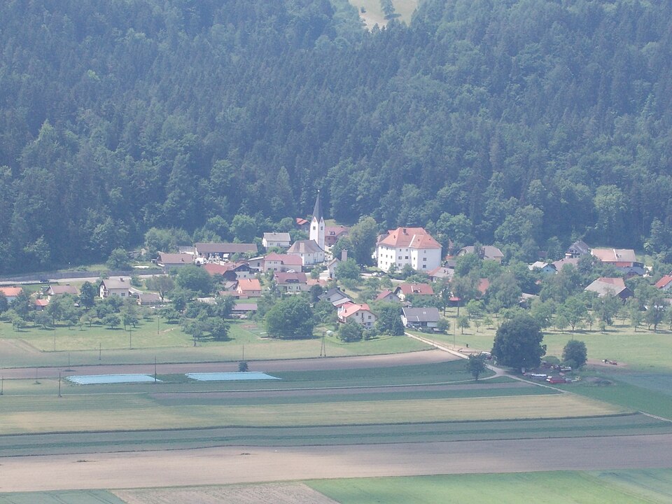 Črneče