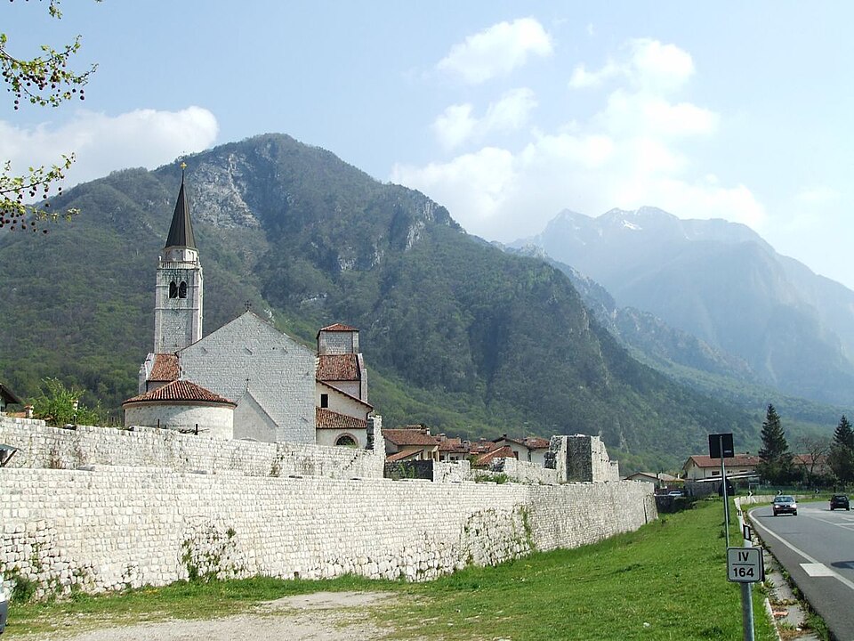 Venzone