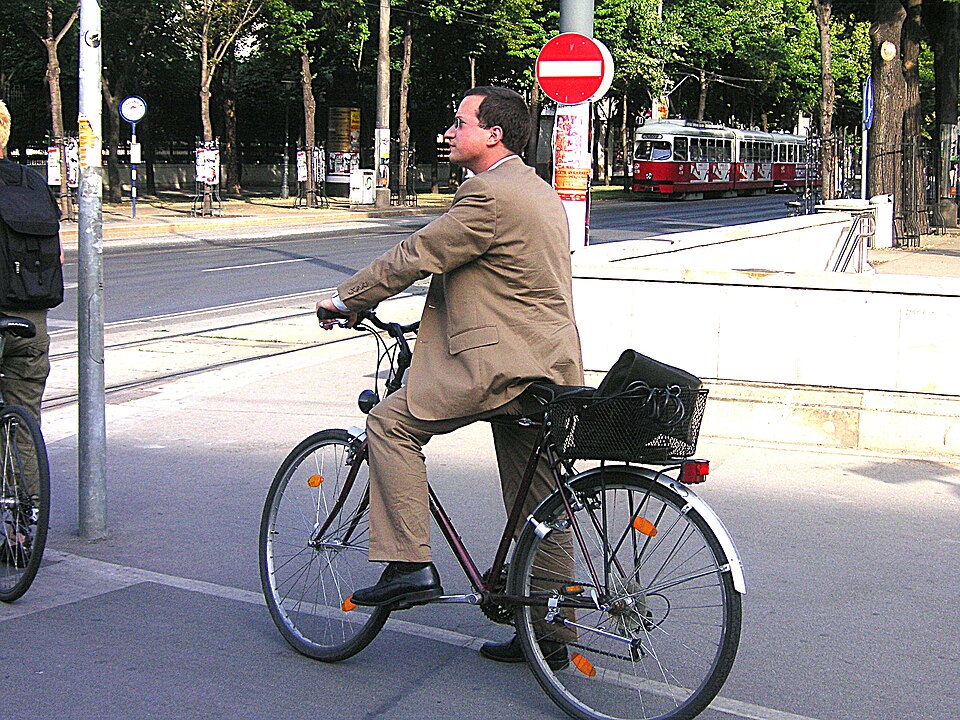 utility cycling