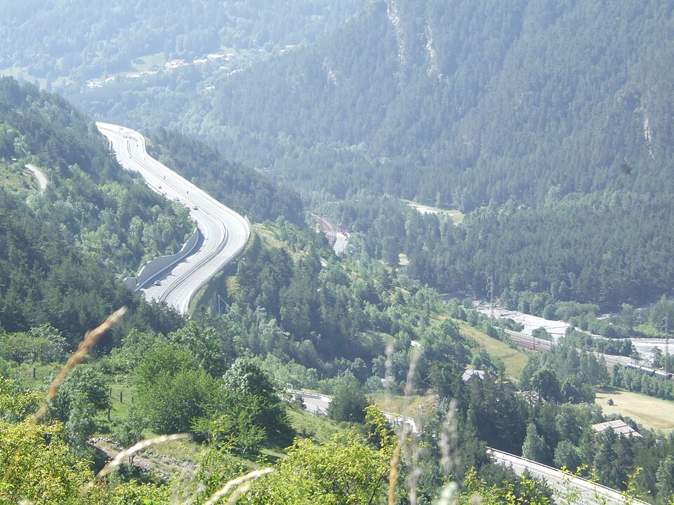 Autostrada A32