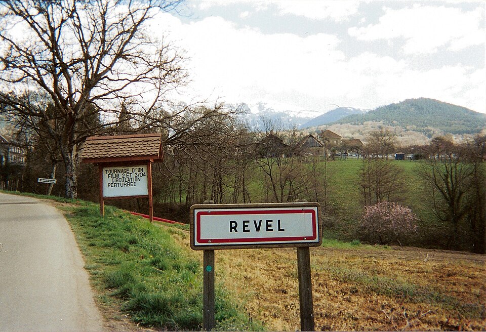 Revel