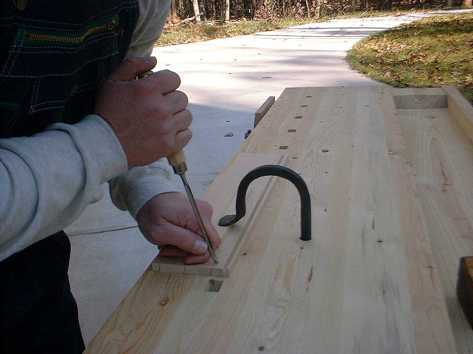 woodworking workbench
