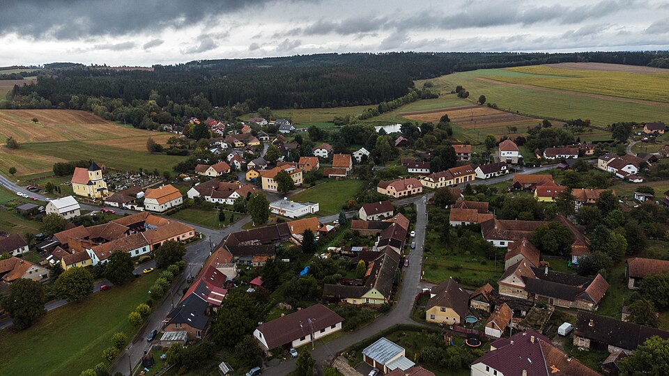 Černovice