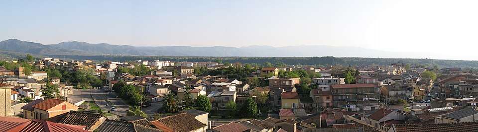 Polistena