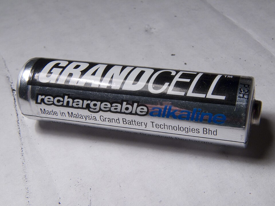 rechargeable alkaline battery