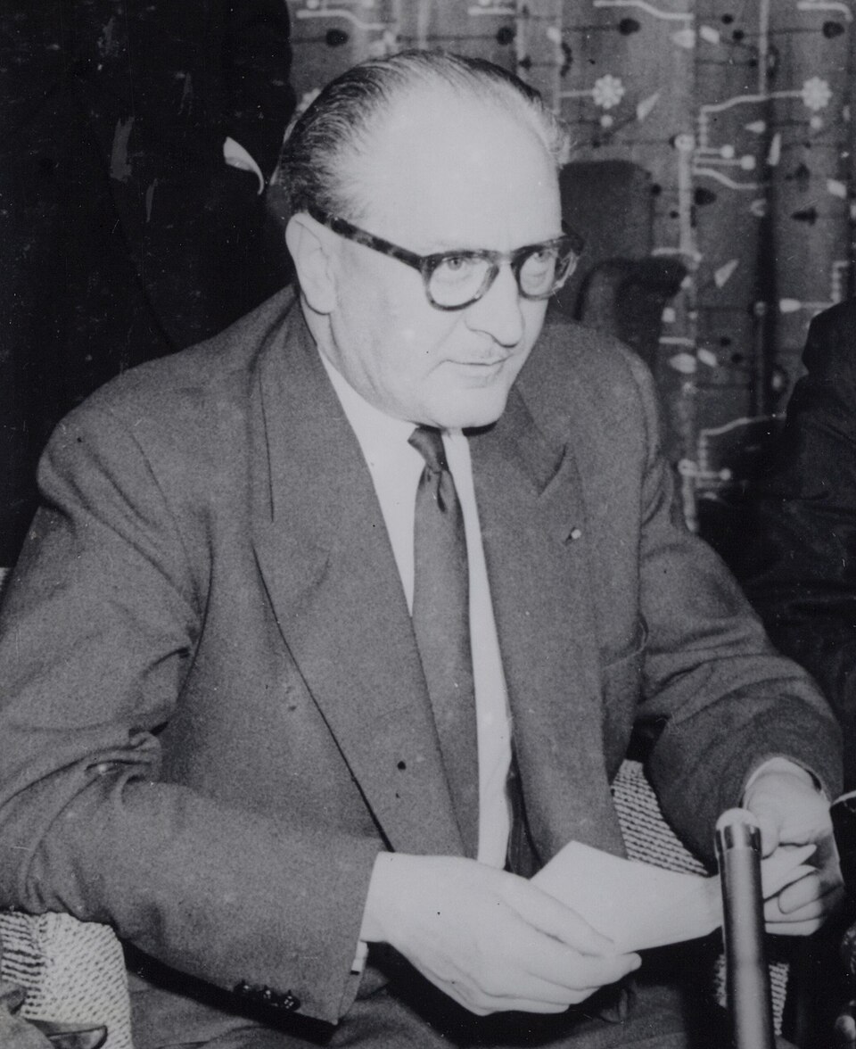 Guy Mollet