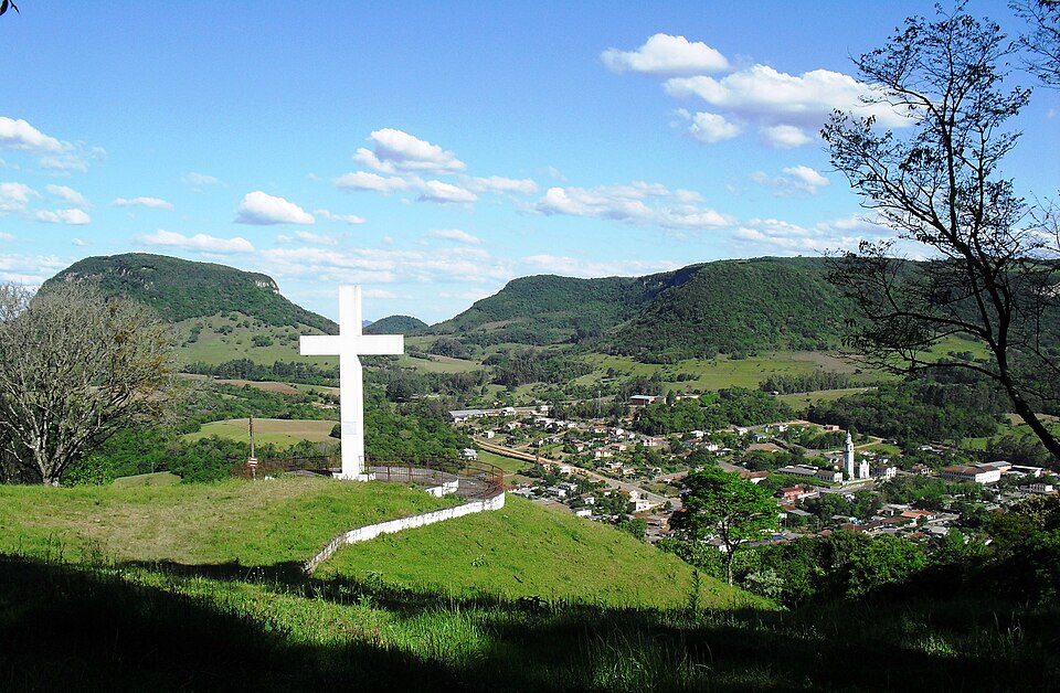 Ivorá