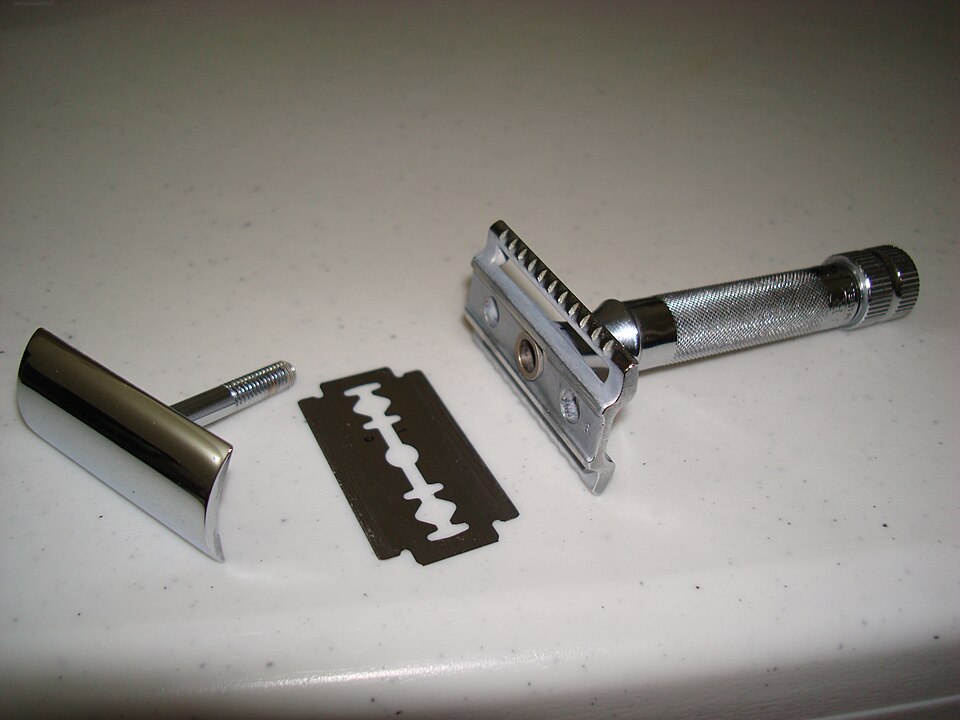 razor